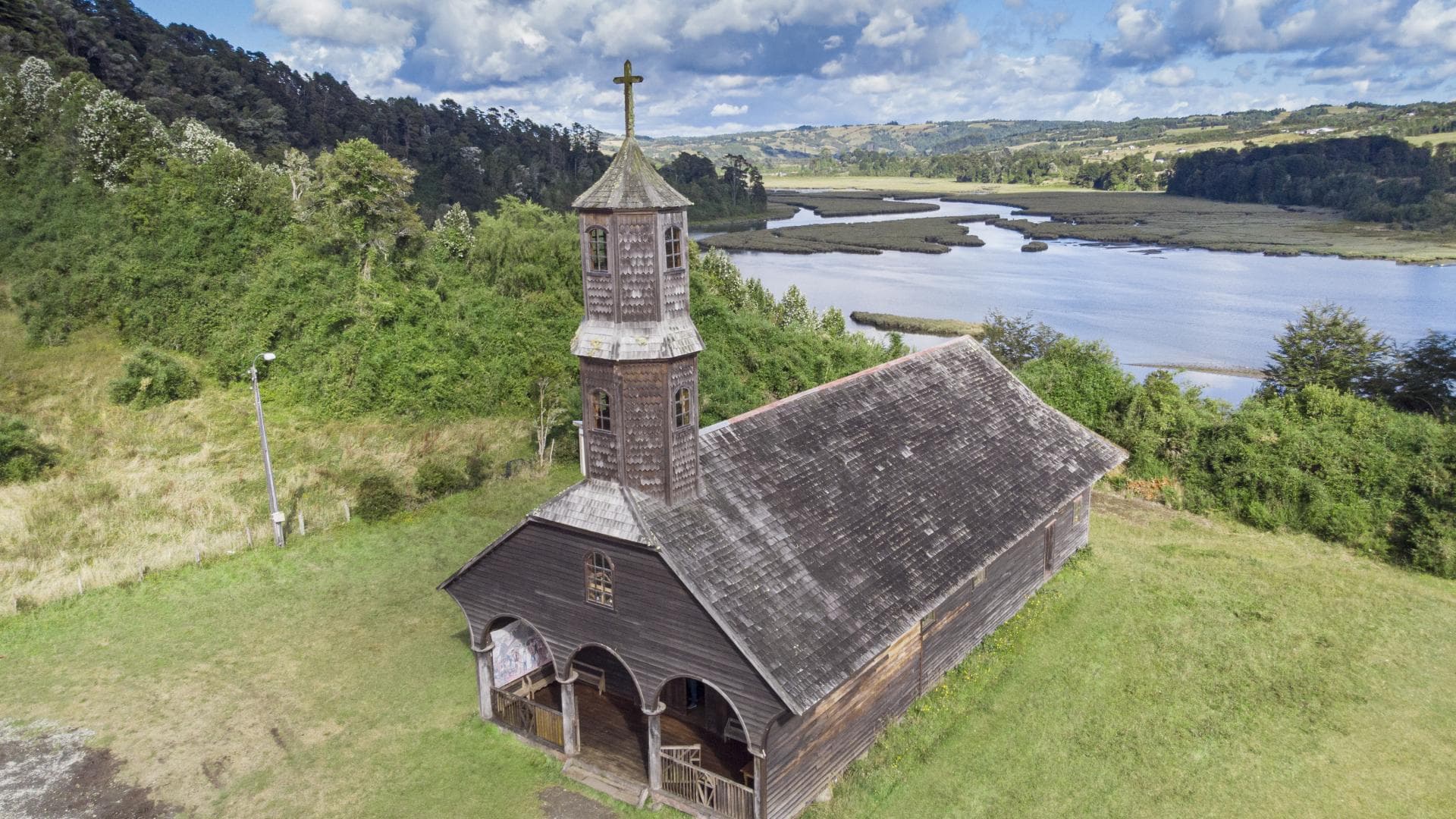 Iglesia San Antonio de Colo